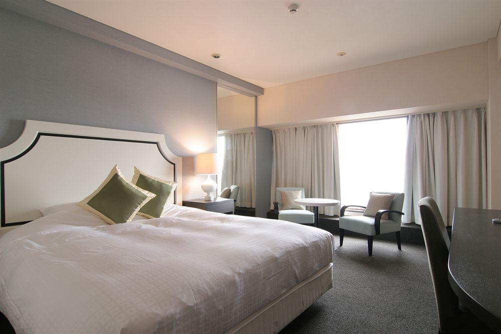 Ana Crowne Plaza Kumamoto New Sky By Ihg Exterior foto
